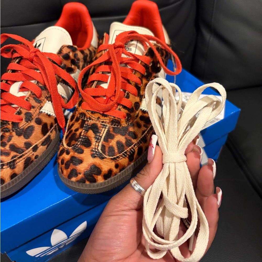 Adidas Women Leopard Samba OG Sneakers with Red & White Shoe Laces - Picture 4 of 7